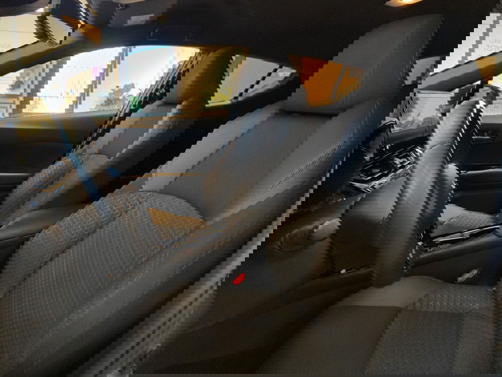 Toyota Toyota C-HR usata a Catanzaro (17)