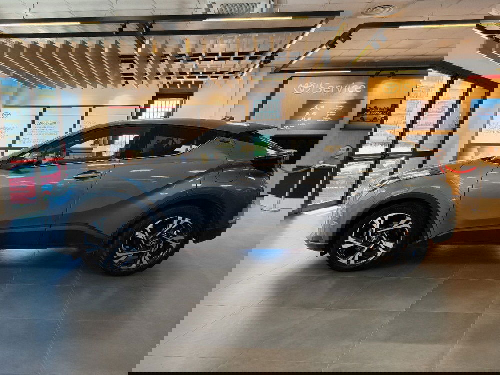 Toyota Toyota C-HR usata a Catanzaro (2)