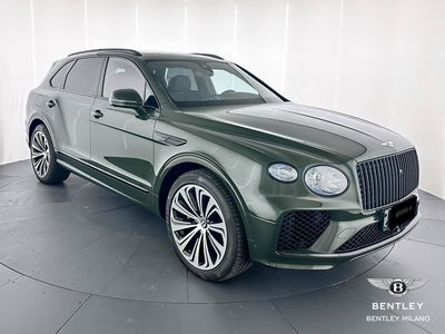 Bentley Bentayga 4.0 V8 Azure auto del 2024 usata a Milano