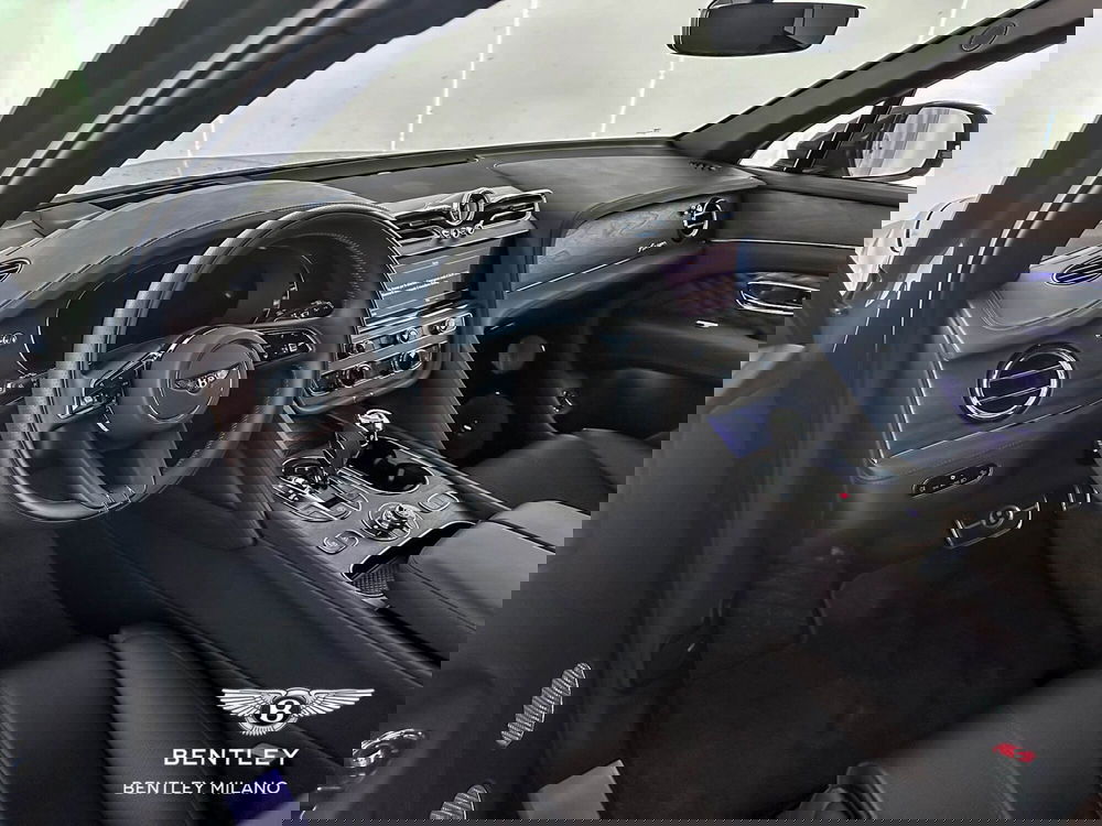 Bentley Bentayga usata a Milano (10)