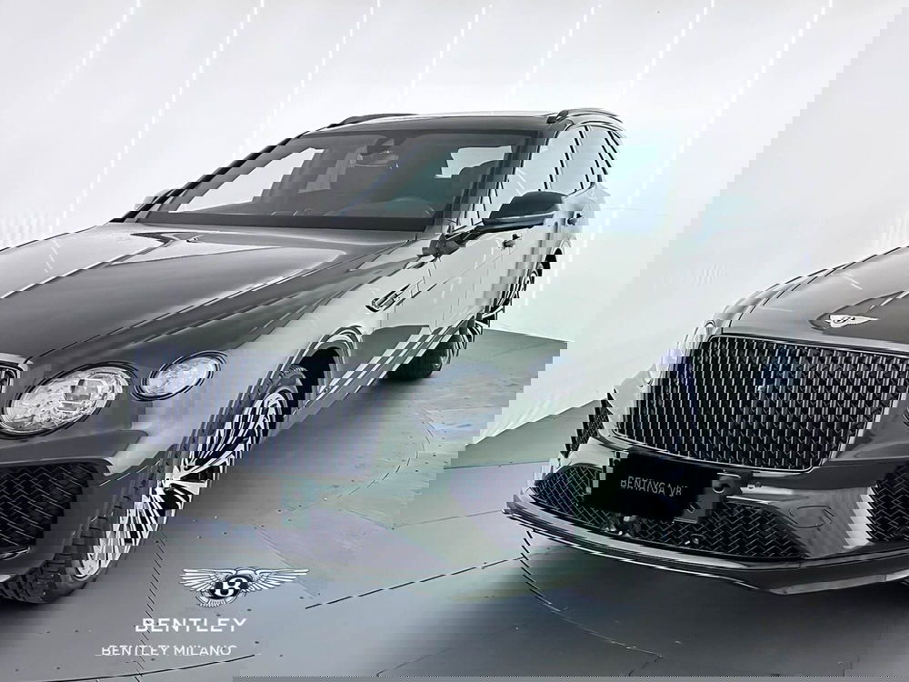 Bentley Bentayga usata a Milano (3)