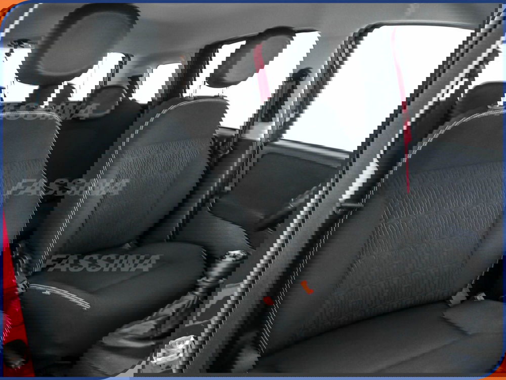 Fiat Panda Cross usata a Milano (12)