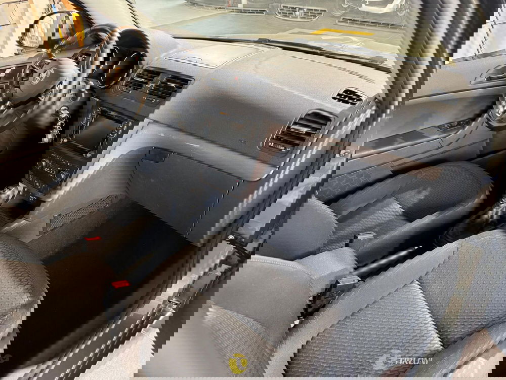 Skoda Yeti usata a Milano (12)