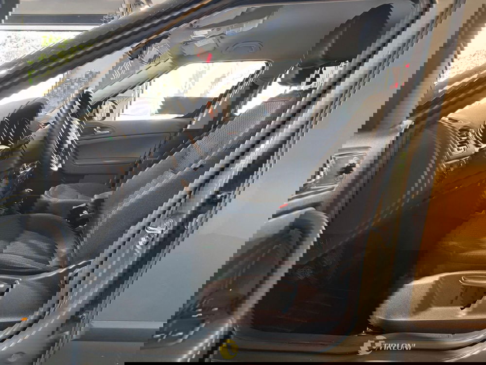 Skoda Yeti usata a Milano (15)