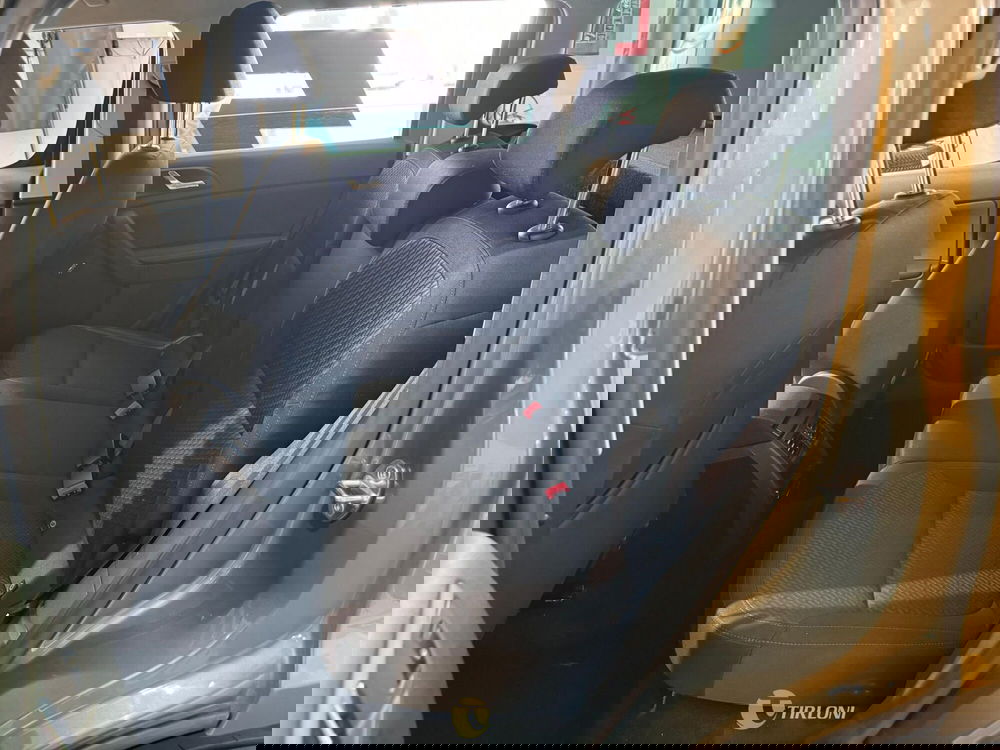 Skoda Yeti usata a Milano (18)