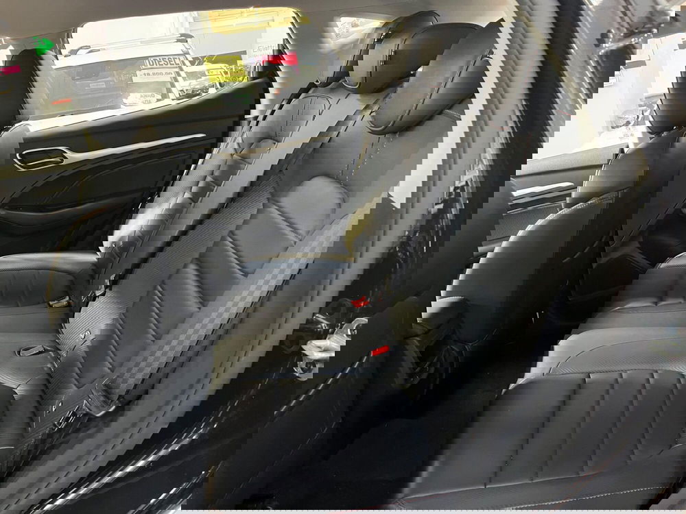 Mg ZS (2021-->) usata a Lucca (12)