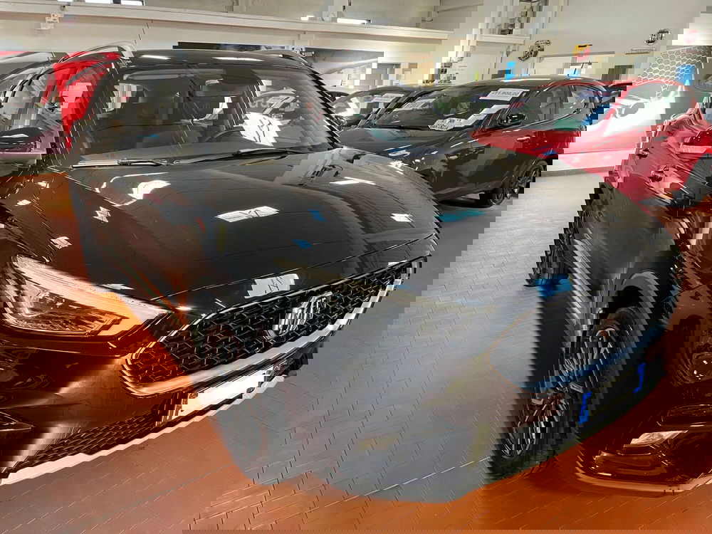 Mg ZS (2021-->) usata a Lucca (3)