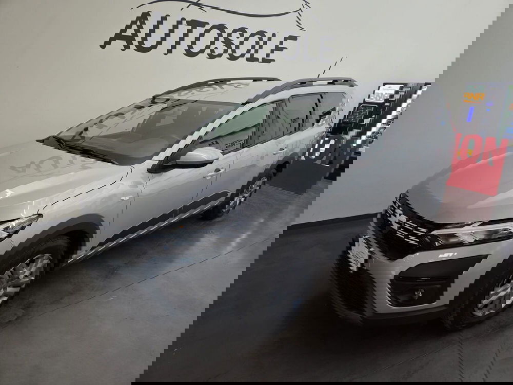 Dacia Jogger usata a Verona (3)