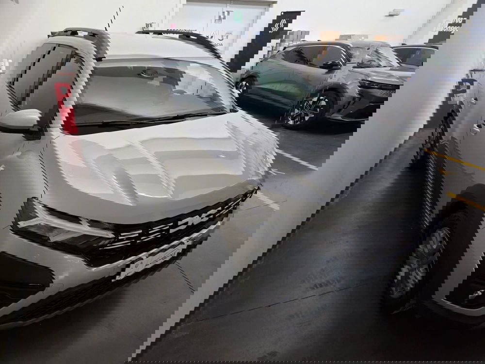Dacia Jogger usata a Verona (4)