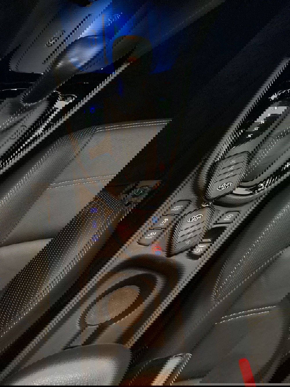 Toyota Yaris Cross usata a Barletta-Andria-Trani (15)