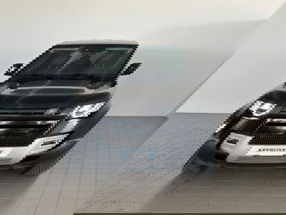 Land Rover Defender usata a Venezia (2)