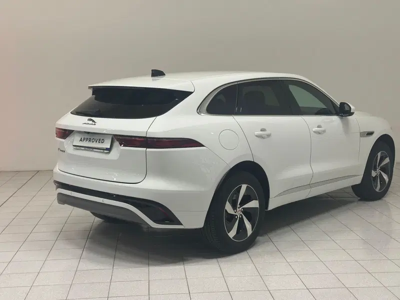 Jaguar F-Pace usata a Novara (2)