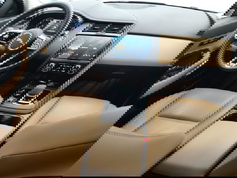 Jaguar E-Pace usata a Ragusa (3)