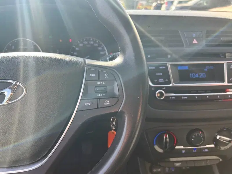 Hyundai i20 usata a Modena (9)
