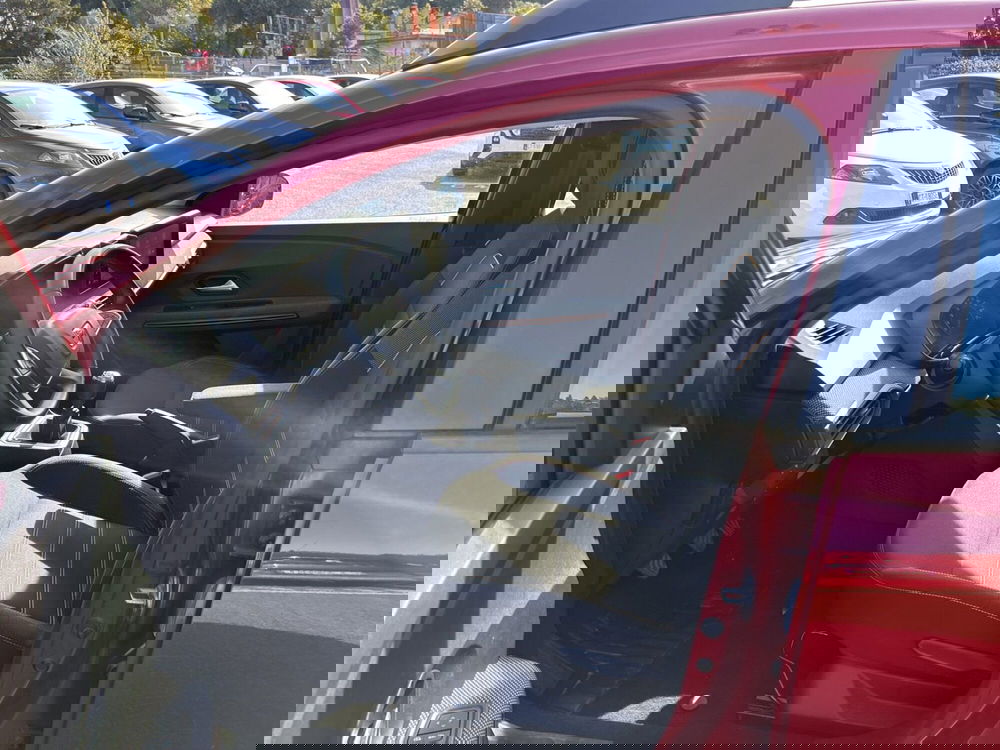 Dacia Sandero usata a Roma (13)