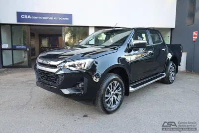 Isuzu D-Max Pick-up 1.9 crew N60 Nitro Sport 4x4 auto nuova a Anzola dell'Emilia