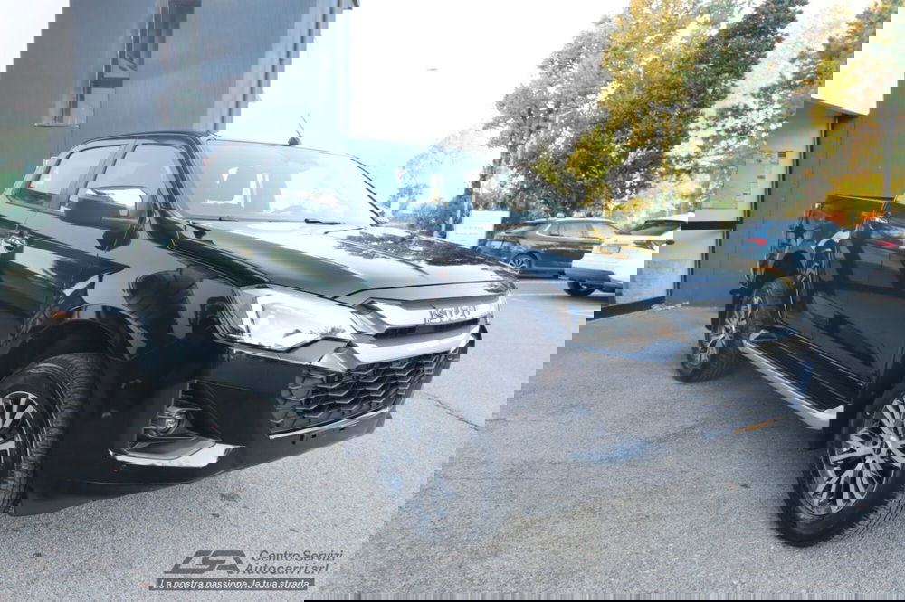 Isuzu D-Max Pick-up nuova a Bologna (3)