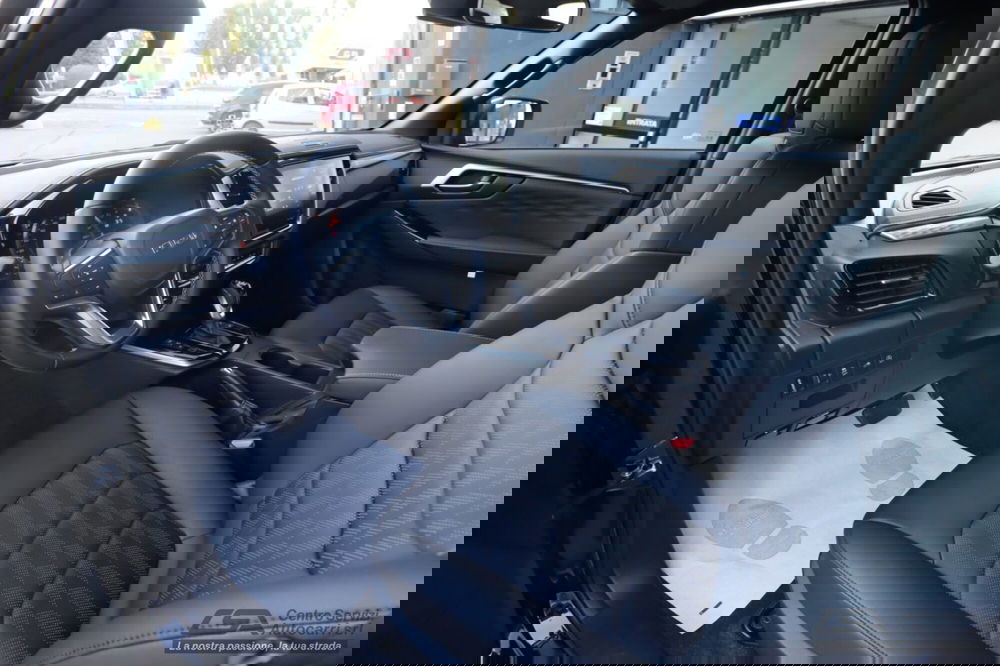 Isuzu D-Max Pick-up nuova a Bologna (9)