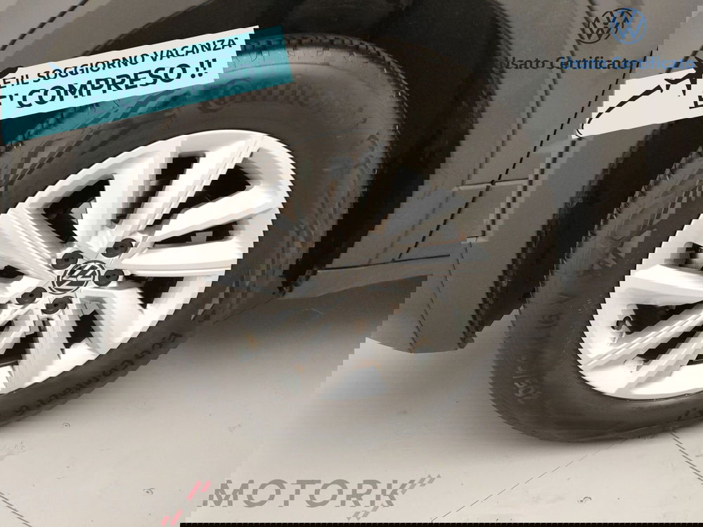 Volkswagen T-Cross usata a Varese (8)