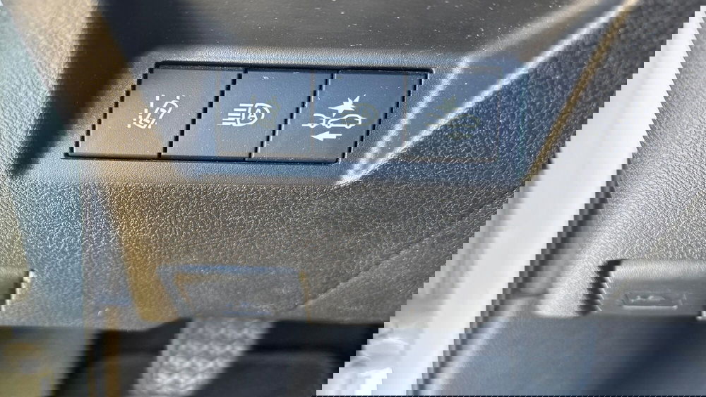 Toyota Yaris usata a Padova (10)