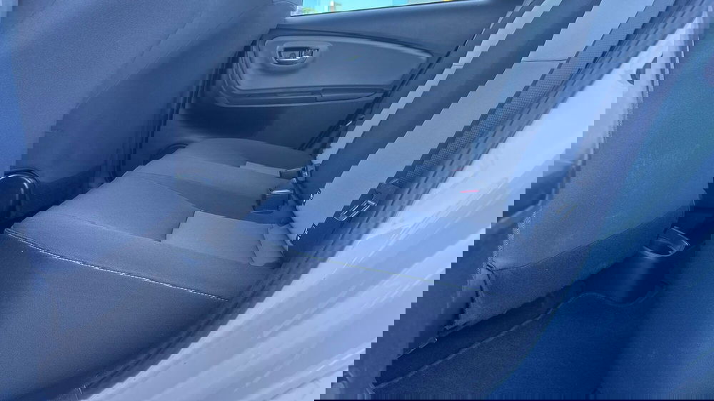 Toyota Yaris usata a Padova (18)