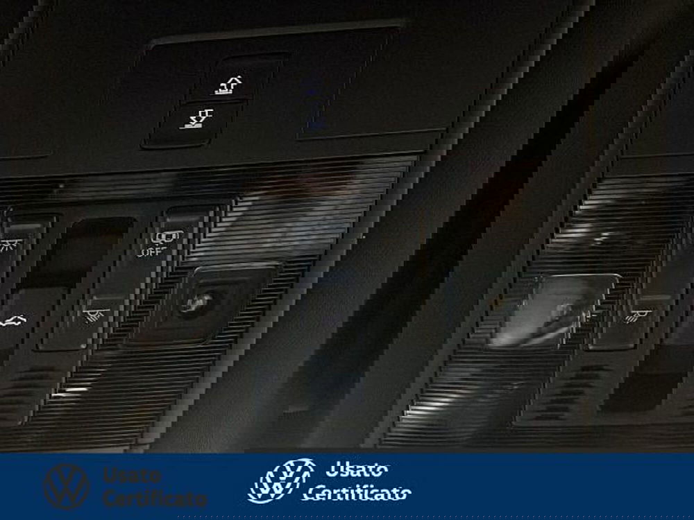 Volkswagen T-Roc usata a Vicenza (18)