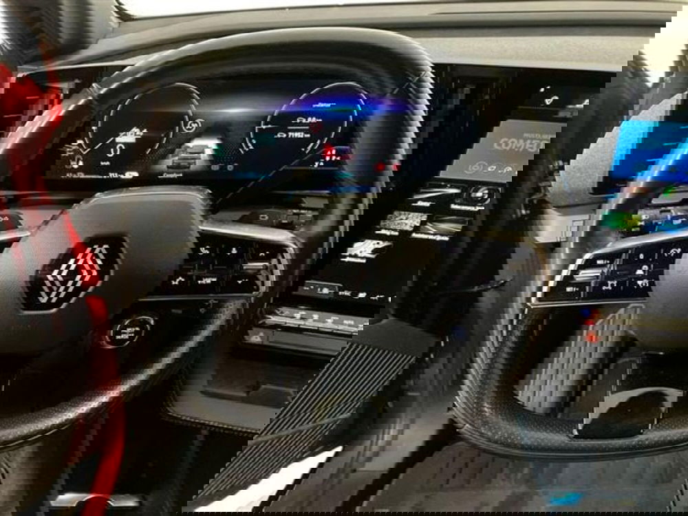 Renault Megane E-Tech Electric usata a Como (16)