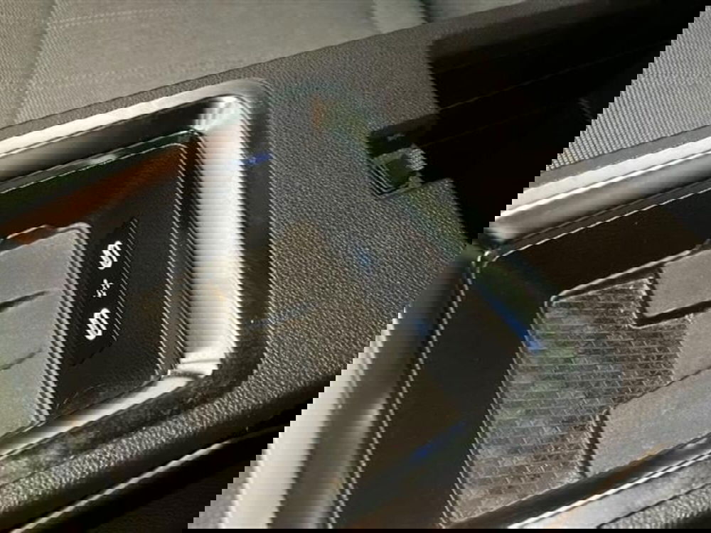 Renault Megane E-Tech Electric usata a Como (20)