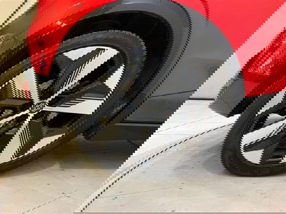 Renault Megane E-Tech Electric usata a Como (6)