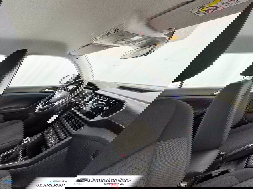 Volkswagen T-Cross usata a Roma (6)