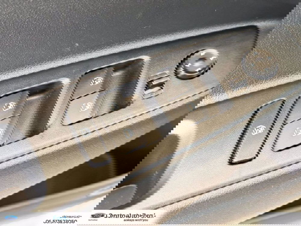 Hyundai i10 nuova a Roma (19)