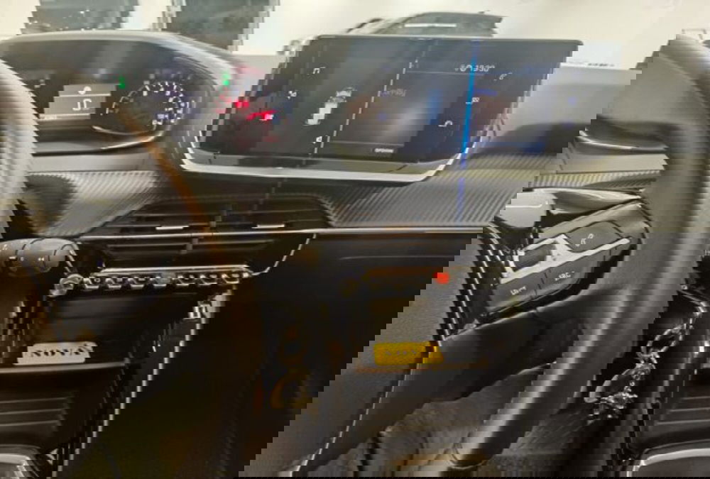 Peugeot 208 usata a Modena (10)