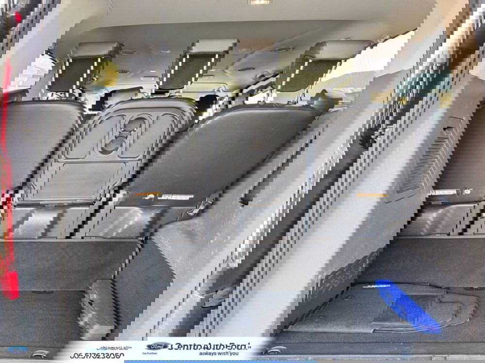 Ford Tourneo Custom usata a Roma (12)