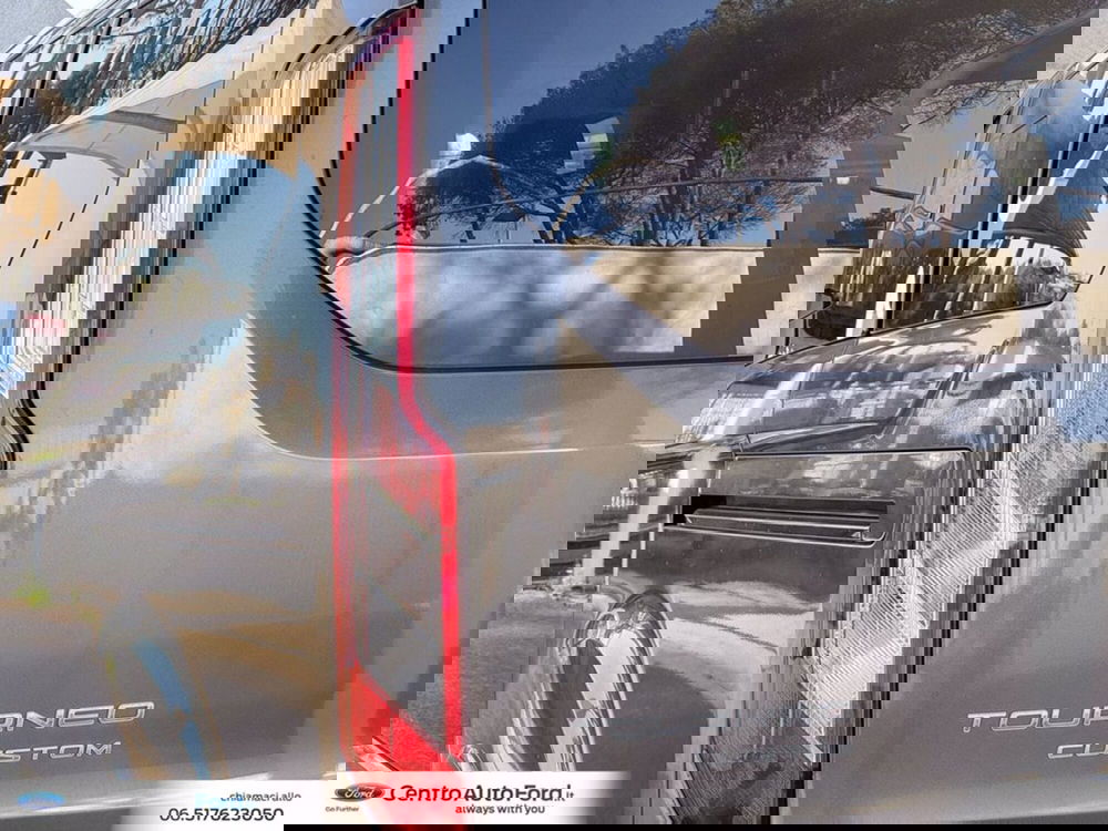 Ford Tourneo Custom usata a Roma (17)