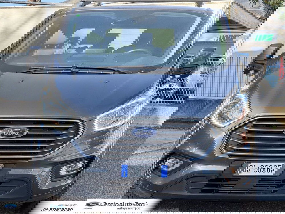 Ford Tourneo Custom usata a Roma (2)