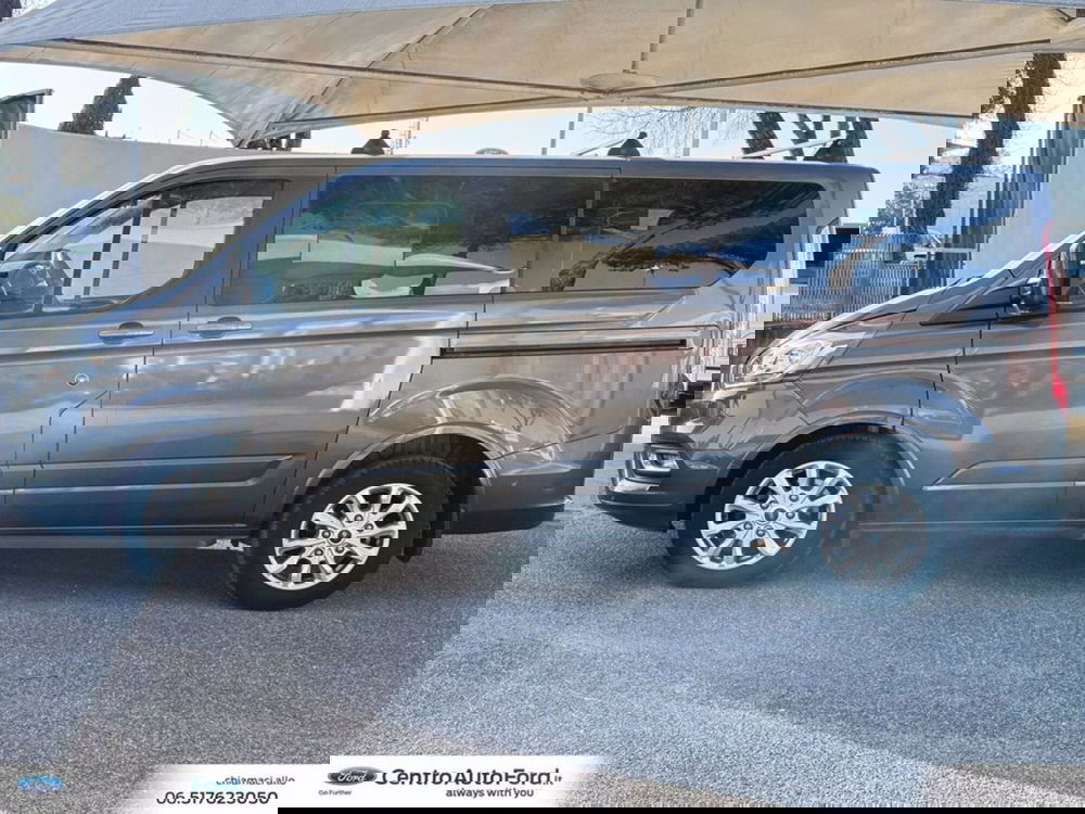 Ford Tourneo Custom usata a Roma (3)