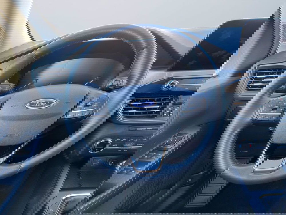 Ford Kuga usata a Milano (13)