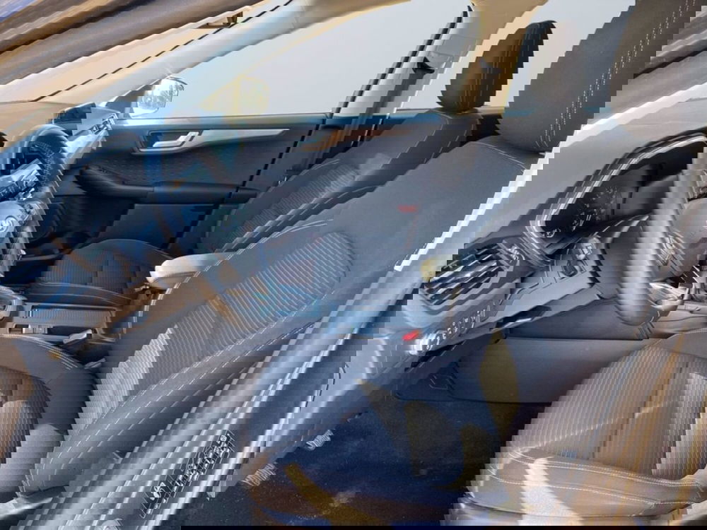 Ford Kuga usata a Milano (9)