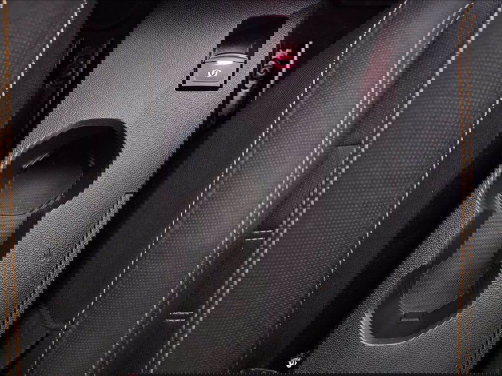 Dacia Sandero usata a Palermo (12)