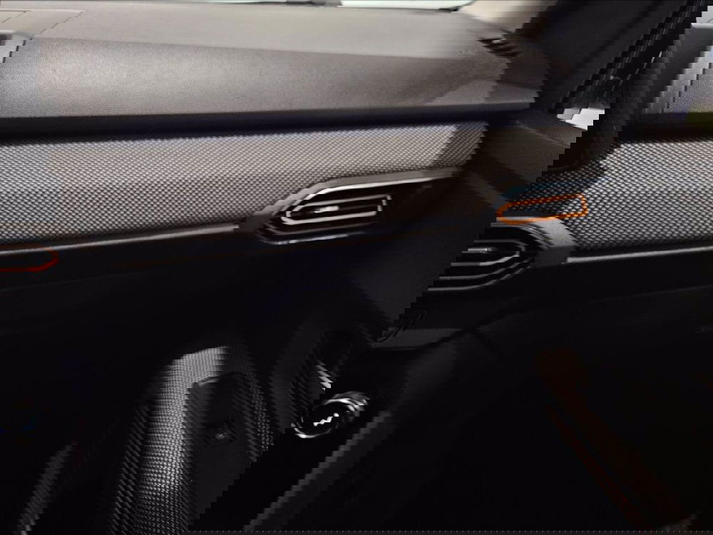 Dacia Sandero usata a Palermo (13)