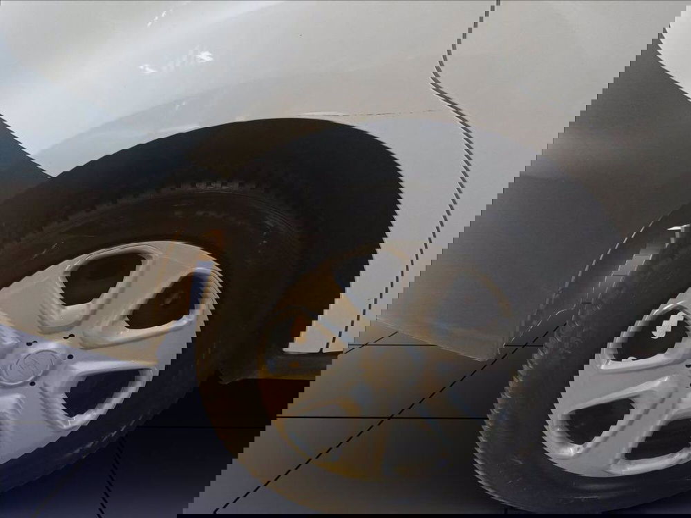 Ford Transit Courier usata a Milano (13)