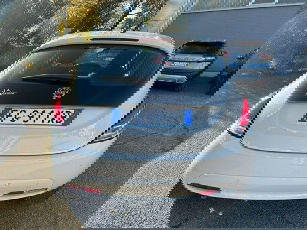 Lancia Ypsilon usata a Reggio Emilia (5)