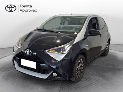 Toyota Aygo 1.0 VVT-i 72 CV 5 porte x-clusiv del 2019 usata a Torino