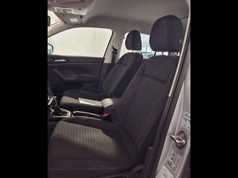 Volkswagen T-Cross usata a Torino (15)