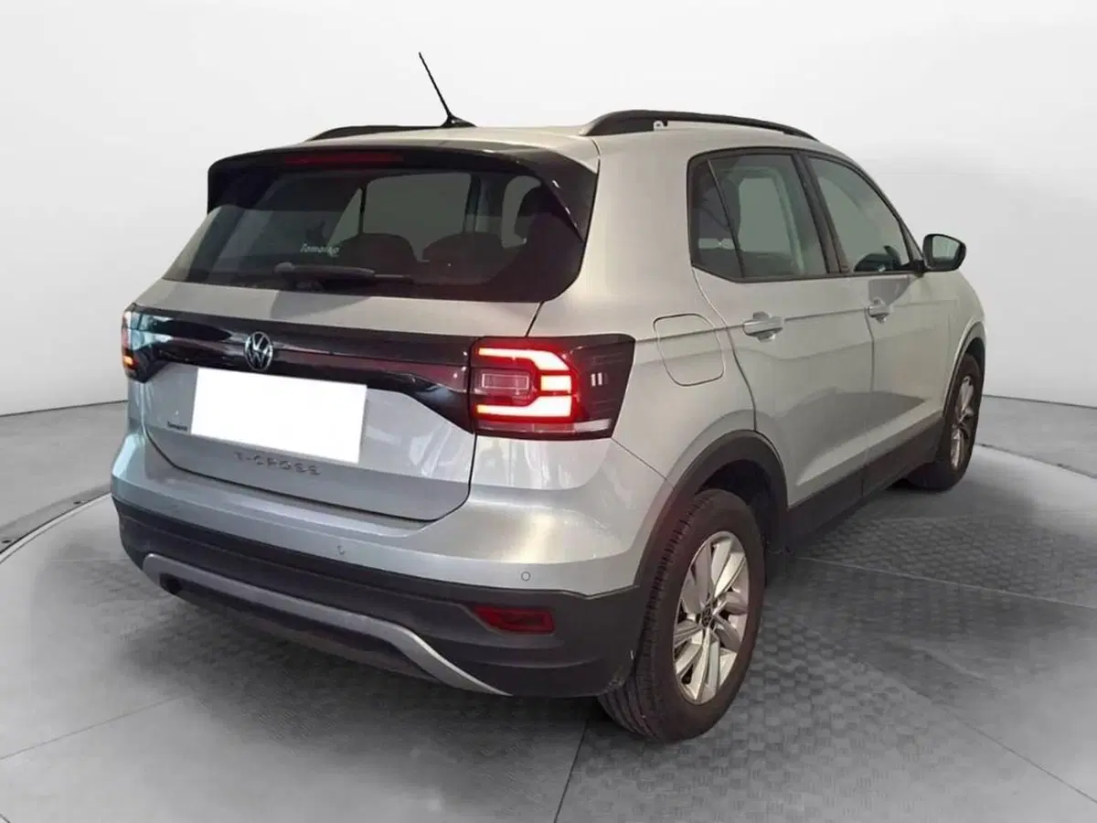 Volkswagen T-Cross usata a Torino (4)