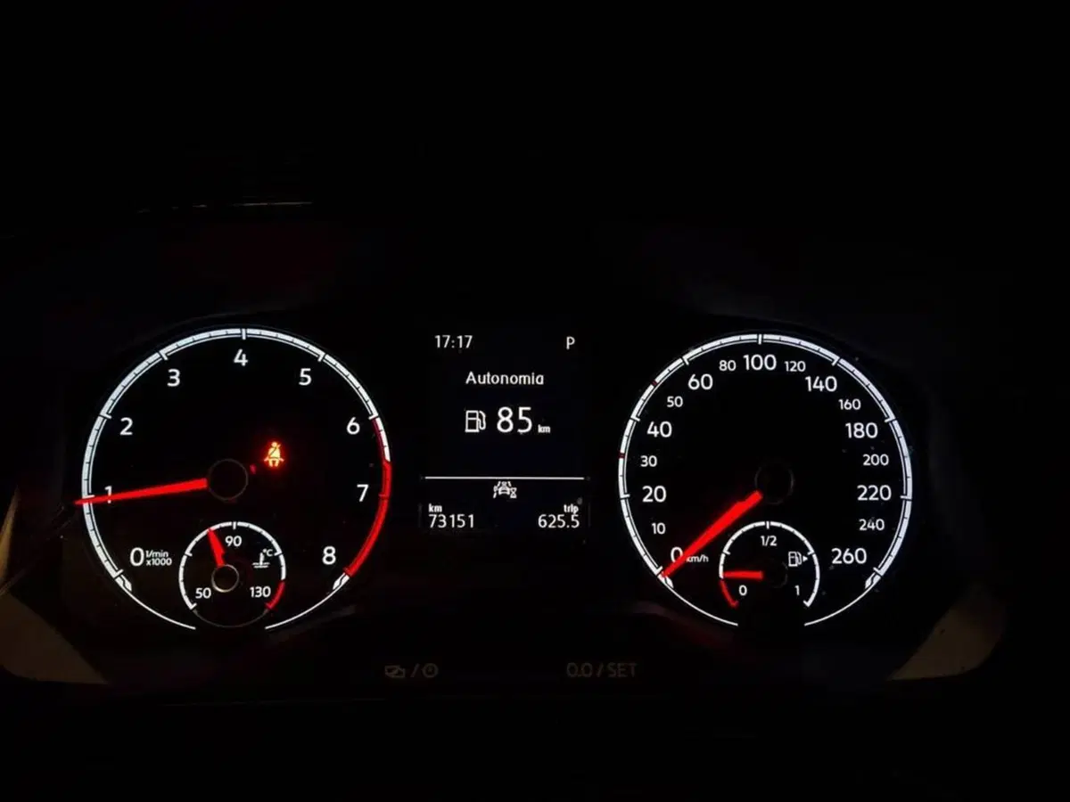 Volkswagen T-Cross usata a Torino (7)