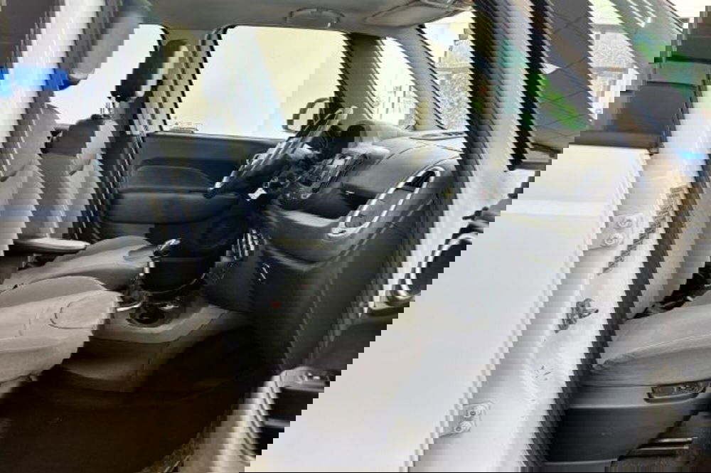 Fiat 500L usata a Latina (8)