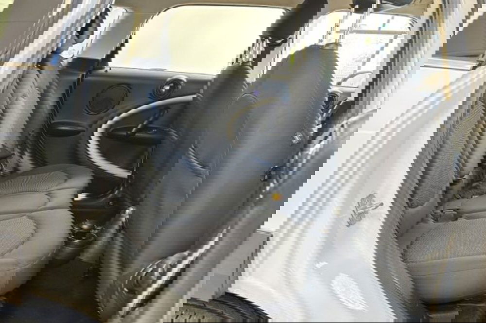 MINI Mini Countryman usata a Latina (10)