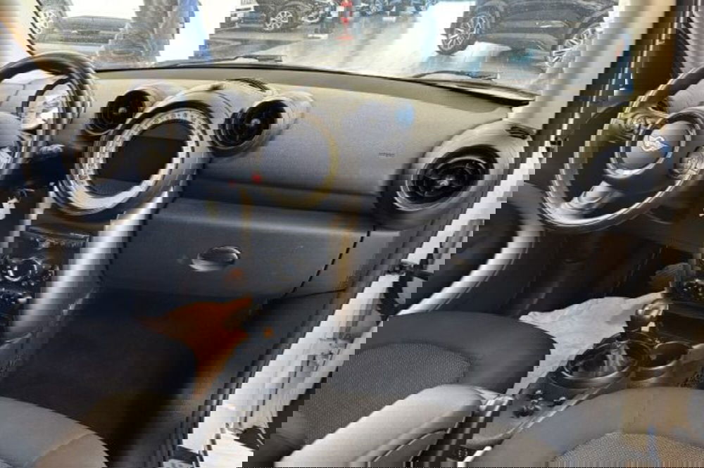 MINI Mini Countryman usata a Latina (9)