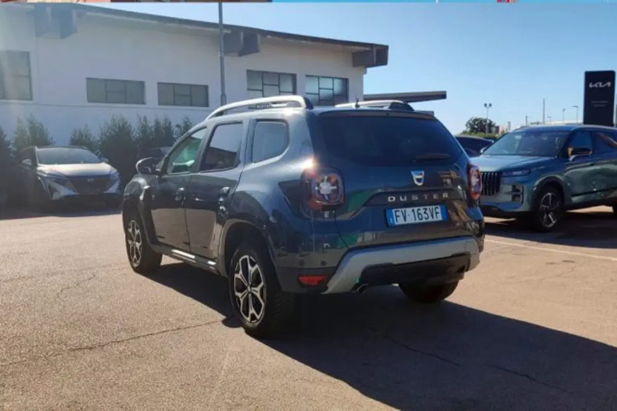 Dacia Duster usata a Latina (5)